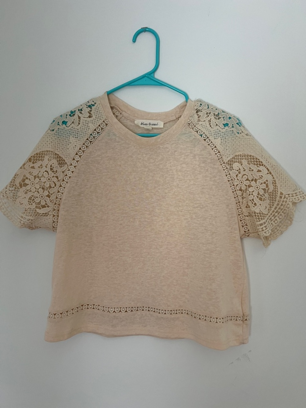 Blue tassel  Anthropologie Cream Crochet Sleeve Short Sleeve Tee